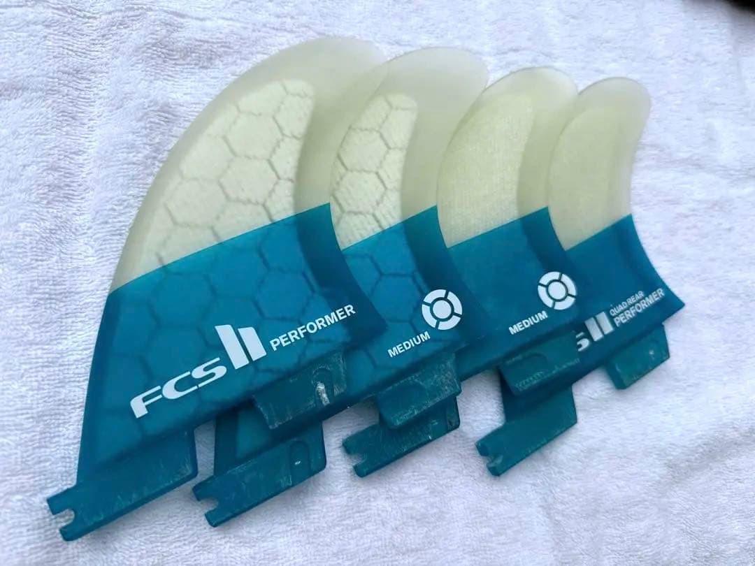 FCS II PERFORMER フィン 4枚セット ミディアム