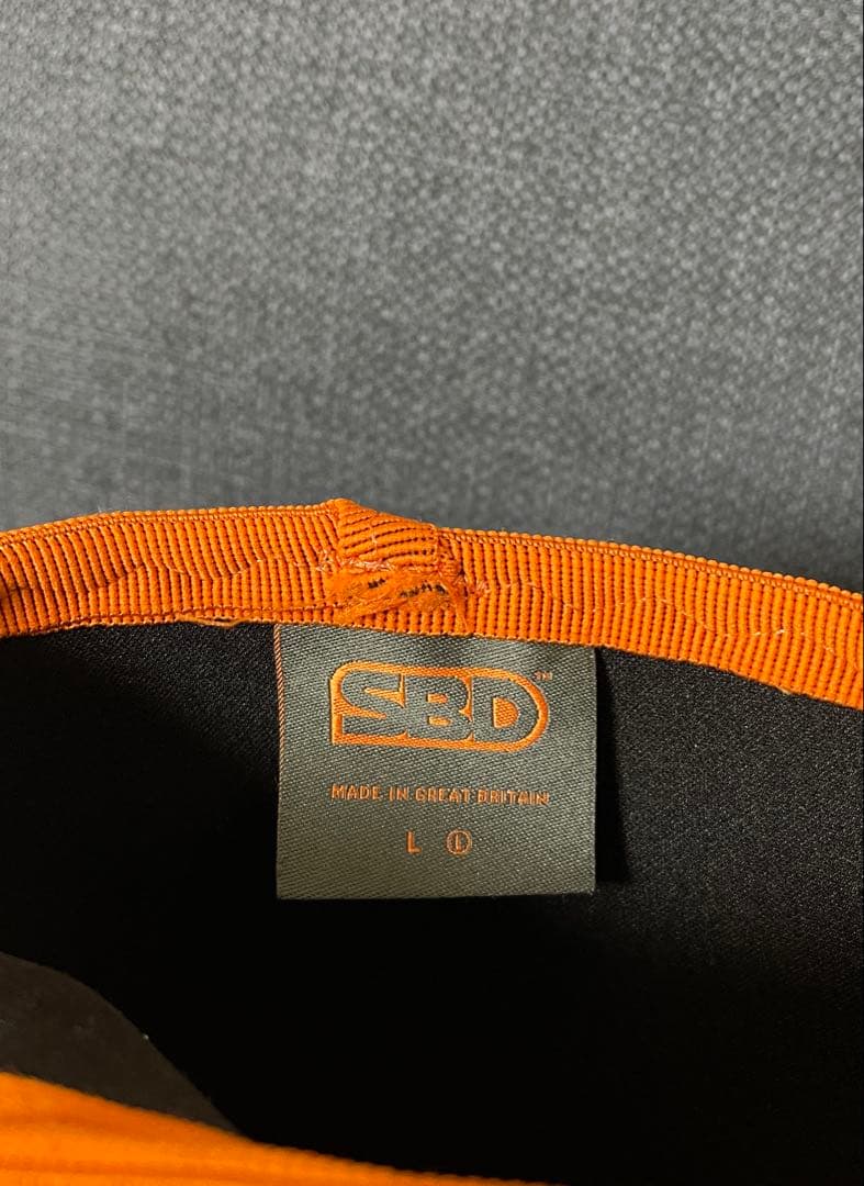 SBD Forgeパワーリフティングニースリーブ グレー Lサイズ
