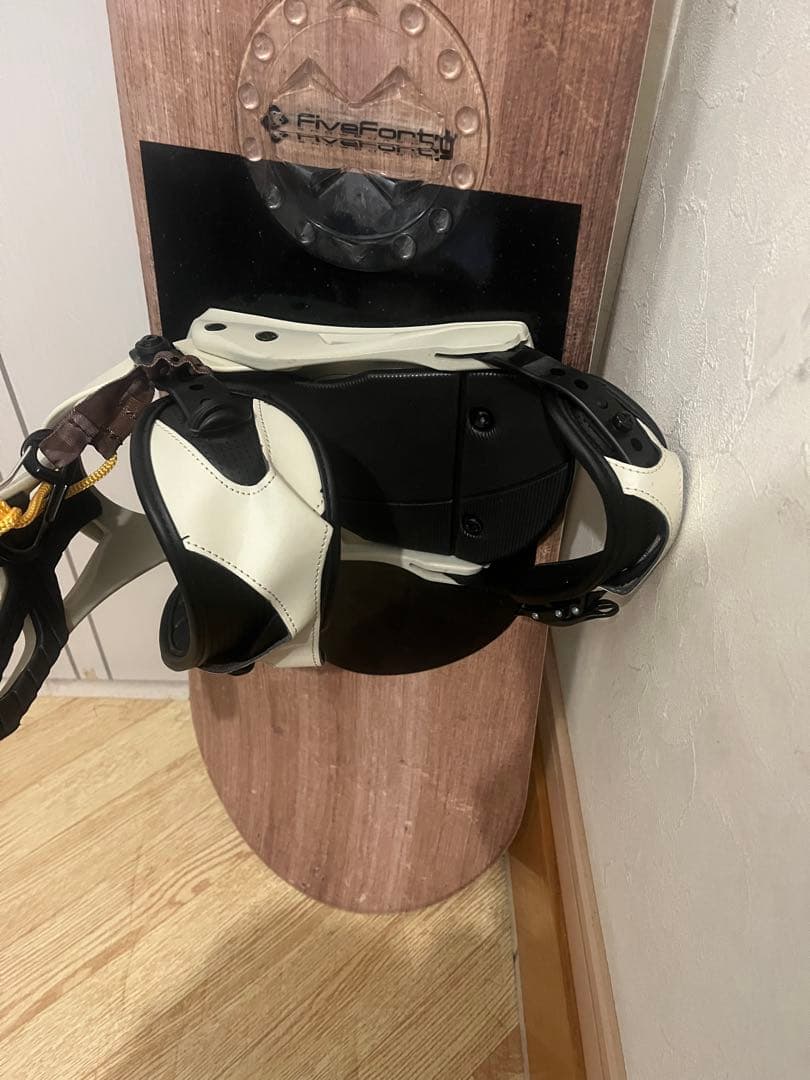 美品！BURTONステッカー！2b1 BREAKER 154cm バインセット