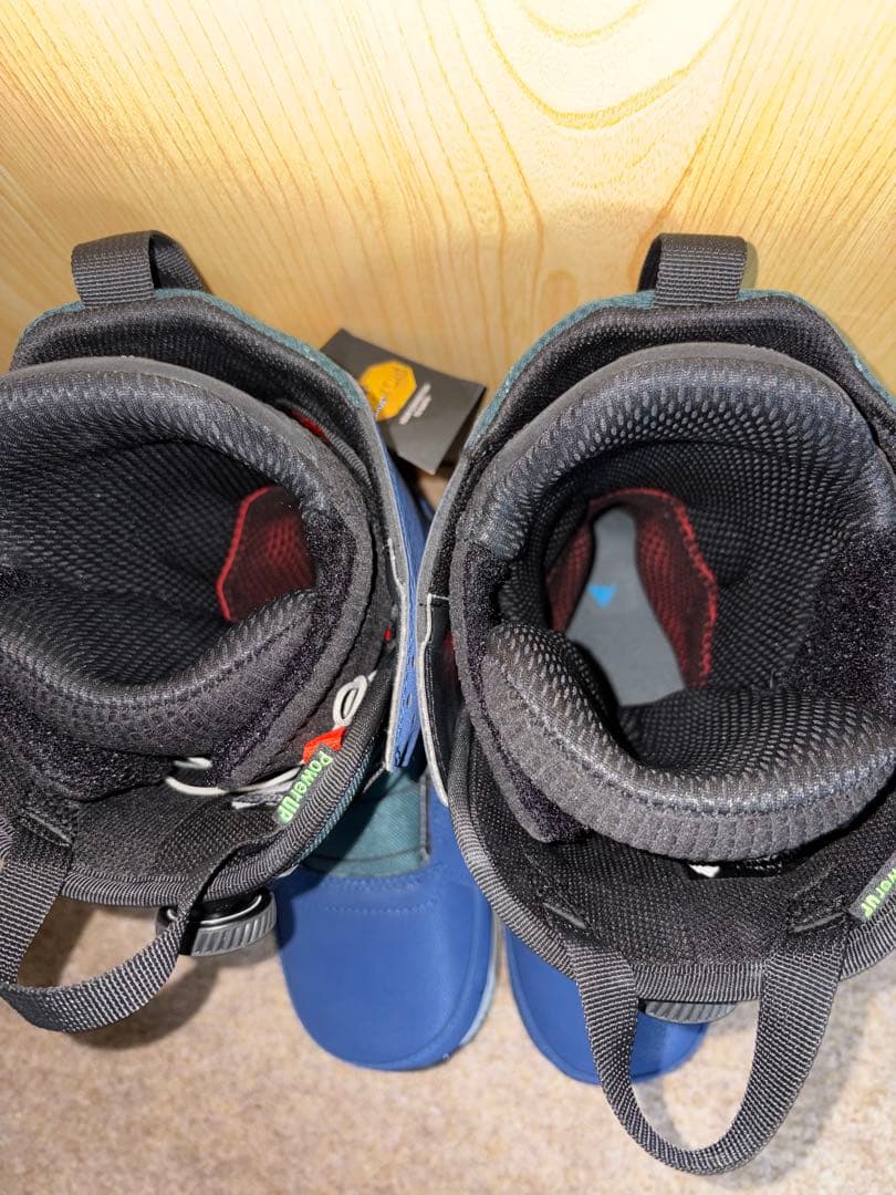 新品BURTON PHOTON 27.0 24-25モデル 定価69,300円