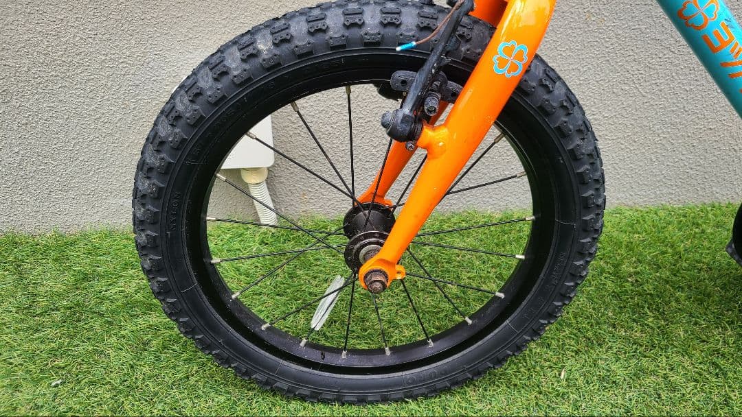 ヨツバサイクル　キッズ自転車　16インチ　ラムネブルー　引取限定