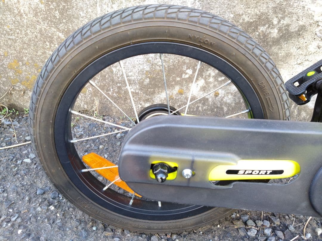 STRIDER 14X ストライダー14X　神奈川　引取限定　ライムイエロー