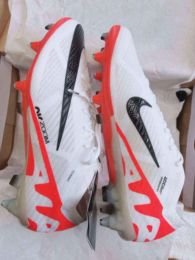サッカースパイクナイキ　ナイキズームヴェィパー15エリート　SG-PRO 新品