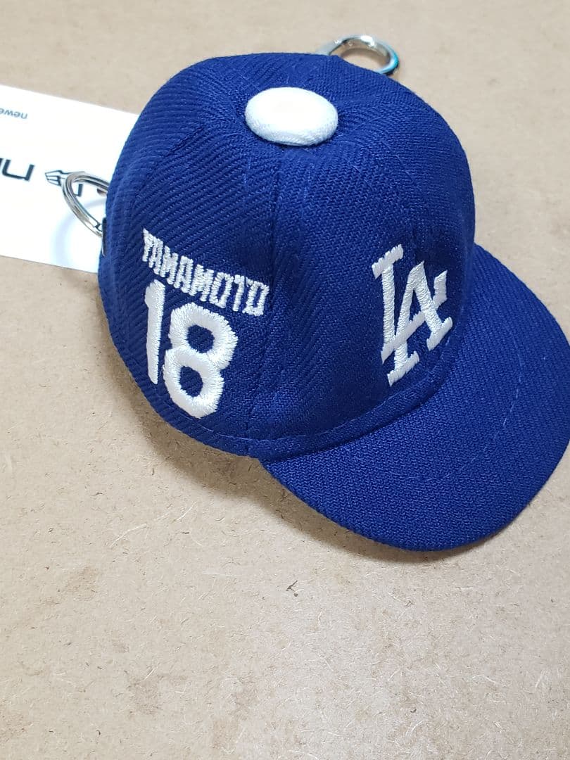 山本由伸、大谷翔平　キャップキーホルダー