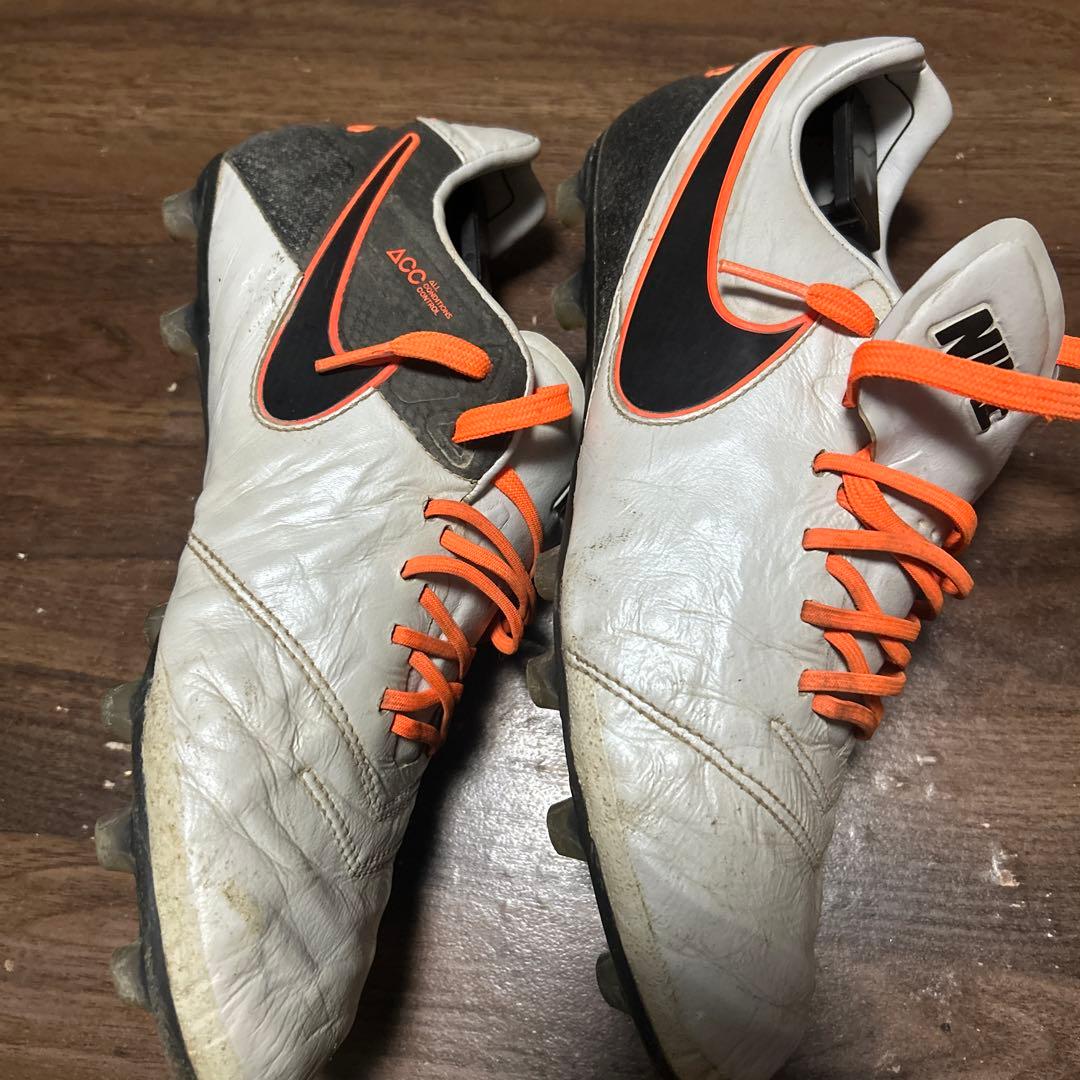 NIKE ティエンポレジェンド6HG