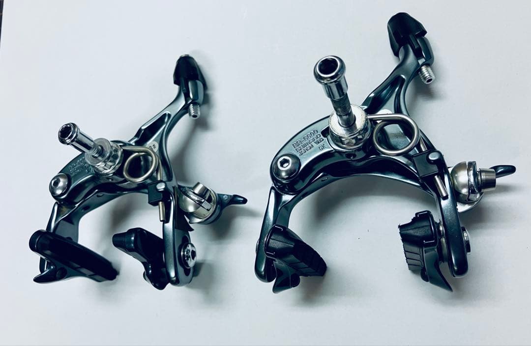 ULTEGRA BR-6600キャリパーブレーキ