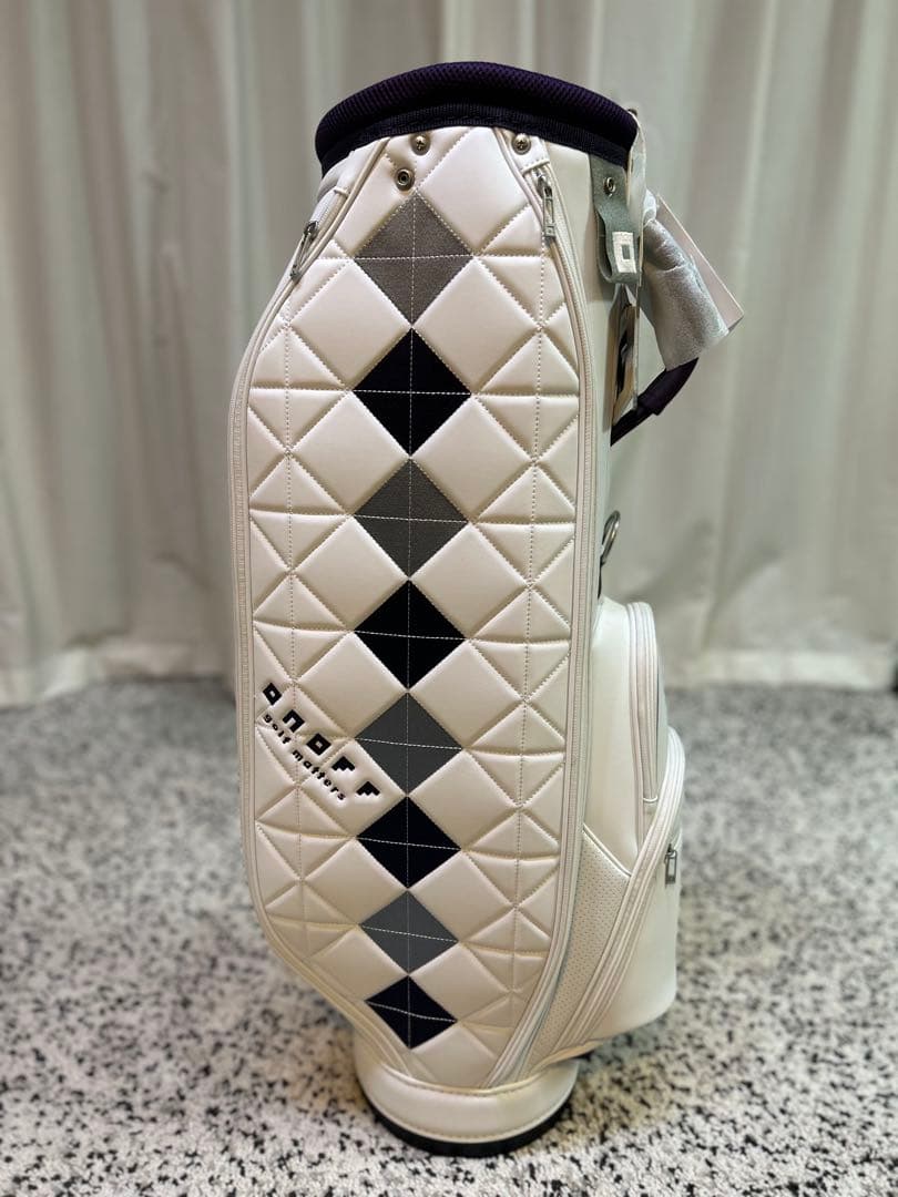 【しおこさん専用】新品 ONOFF Caddie Bag OB7925