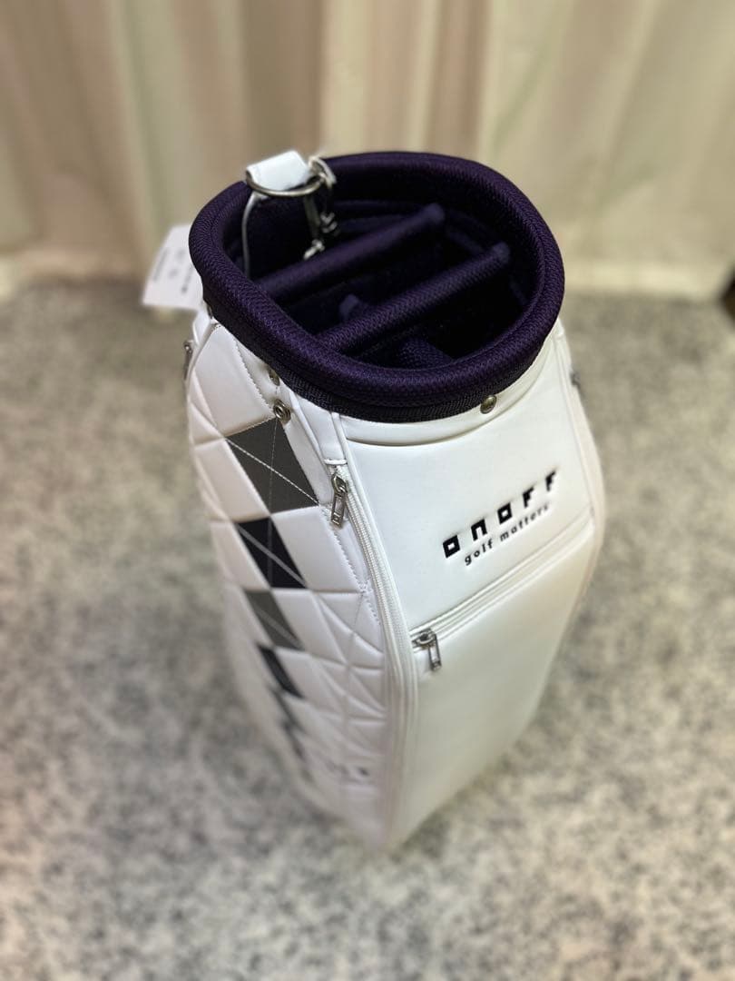 【しおこさん専用】新品 ONOFF Caddie Bag OB7925