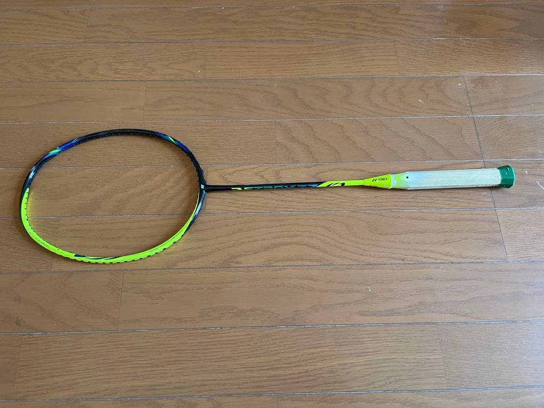 YONEX バドミントンセット ラケット5本、シャトル2種類、