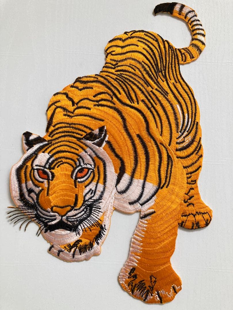 ★タイガース刺繍ワッペンユニホーム サイズM〜L ‼︎オマケ刺繍ワッペン４枚付き‼︎