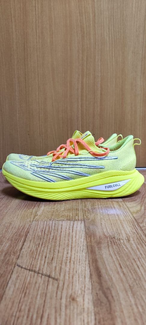 FuelCell SuperComp Elite v3　26.5cm