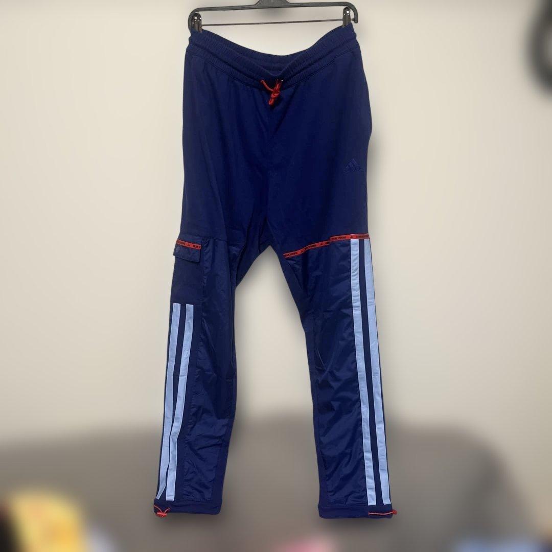 adidas トレイヤング　セットアップ
