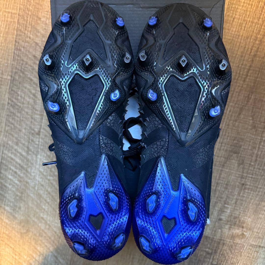 adidas ブラック サッカーシューズスパイク