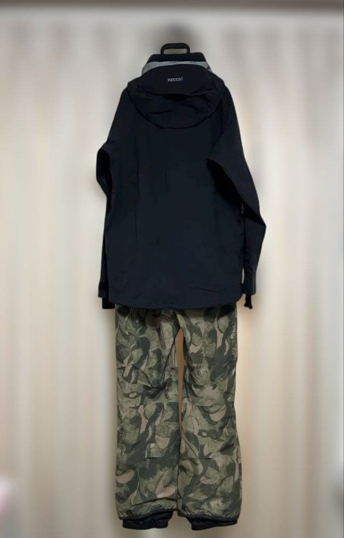 Burton [ak] GORE-TEX Cyclic Bibs Sサイズ