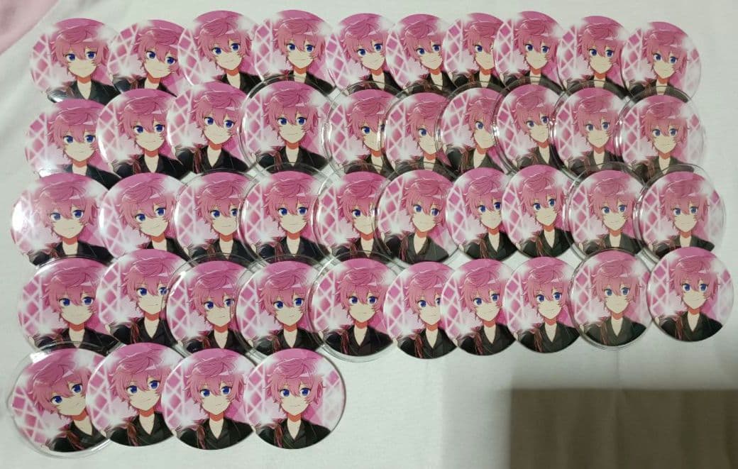 すとぷり　さとみ　缶バッチ　すとめも10　等身