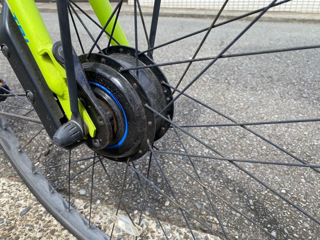 TB1Eブリヂストン電動アシスト自転車 前カゴ&荷台付　26インチ