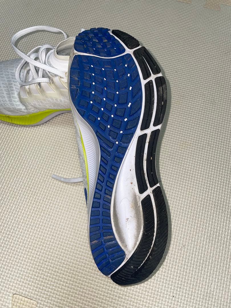 26㎝ナイキ エアズームペガサス 37 AIR ZOOM PEGASUS 37