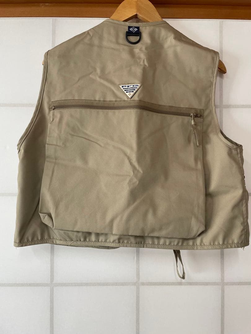 Columbia フィッシングベスト ベージュ