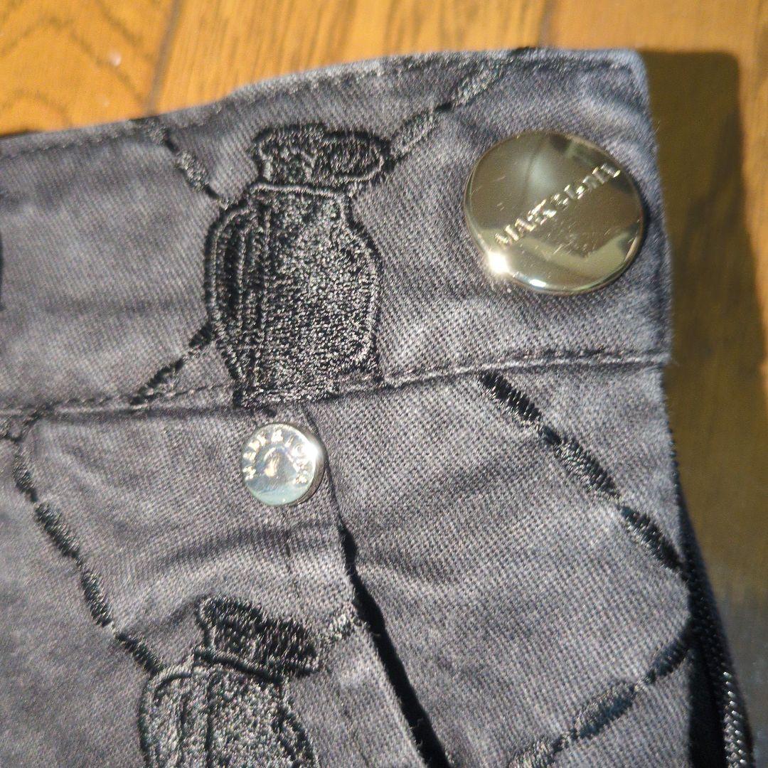 MARK&LONA黒 スカル刺繍 ミニスカート
