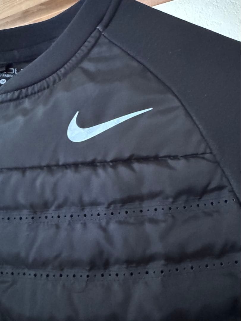人気モデル NIKE GOLF AEROLOFT ジャケット レディース