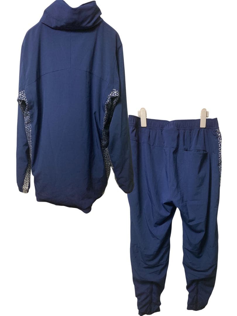 UNDER ARMOUR セットアップジャージ　XL