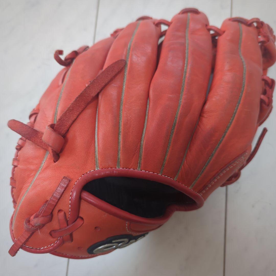 野球グローブ　アシックス