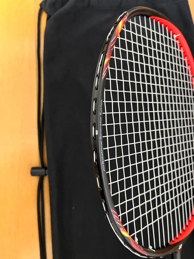 YONEX アストロクス77 4UG5 シャインレッド