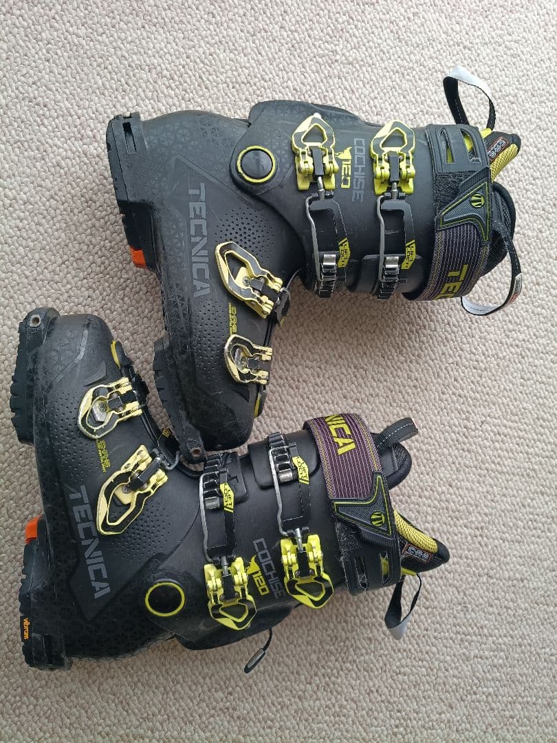 TECNICA Cochise Pro アルパインスキーブーツ