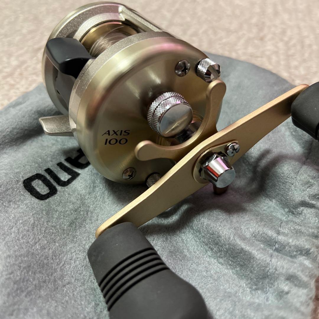 シマノ AXIS 100 RH452 美品 ベイトリール 海外モデル 回転良好