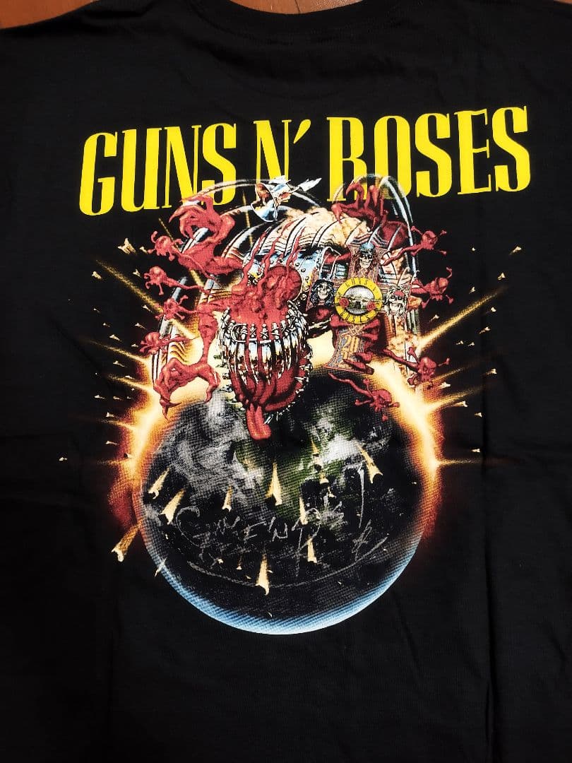 GUNS N' ROSES 2025横浜TourTシャツ Lサイズバックプリント
