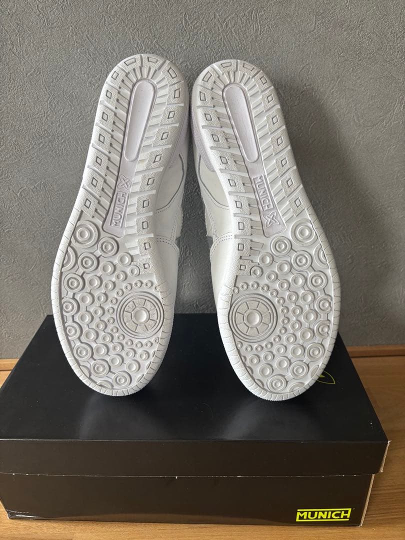 MUNICH Continental/27-27.5 フットサルシューズ