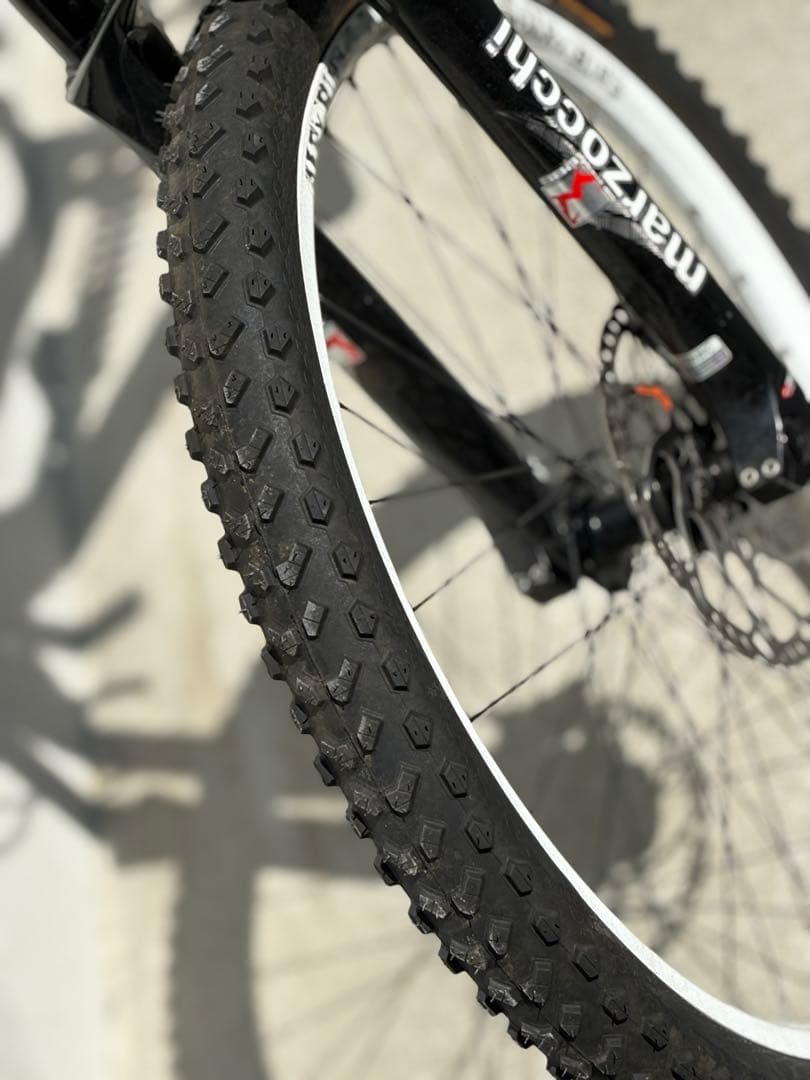 LAPIERRE FROGGY 318 ダウンヒルMTB Marzocchiサス