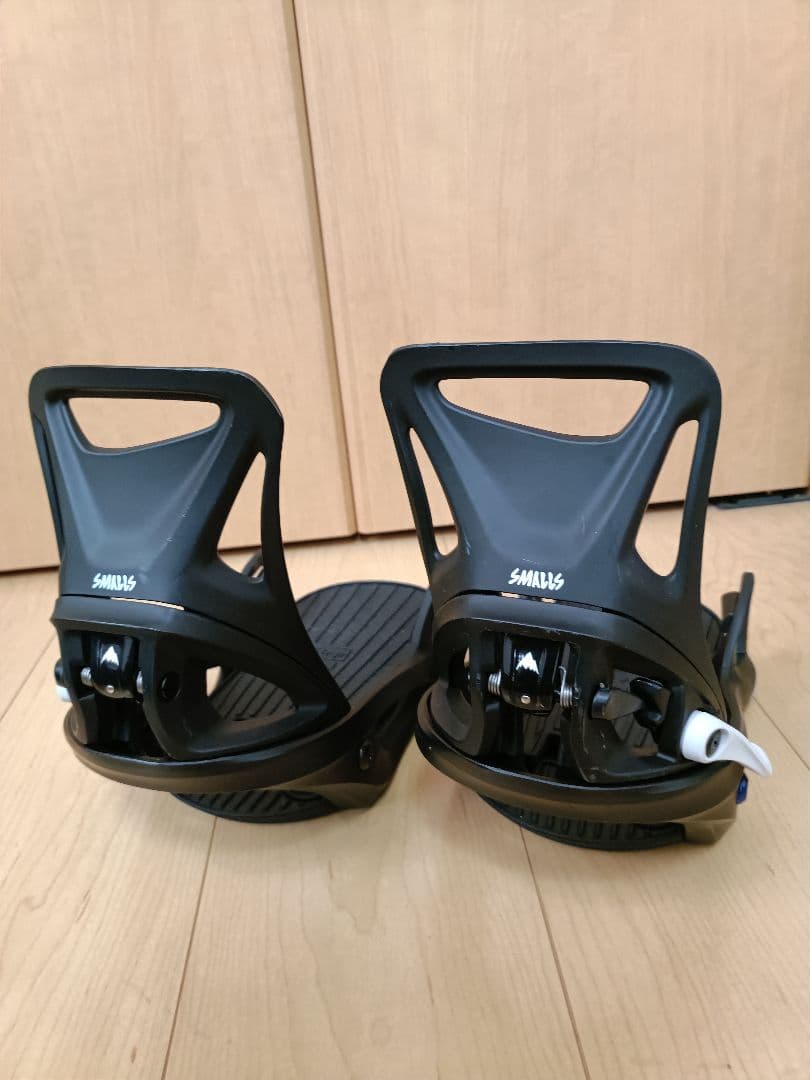 スノーボードブーツとビンディングセット　ステップオン　キッズ　レディース