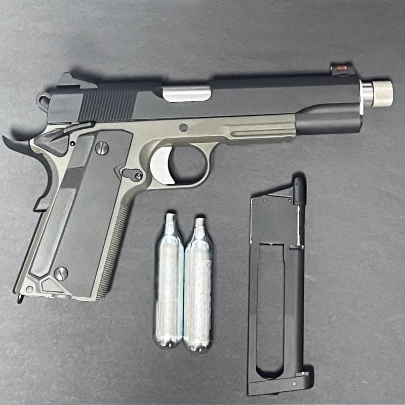 【最終値下げ】Carbon8 M45 -MC0- Co2ガスガン サービス品付き