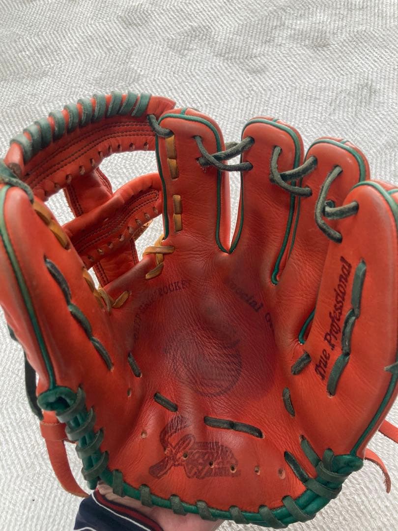最終値下げ！Slugger プロフェッショナル 軟式グローブ