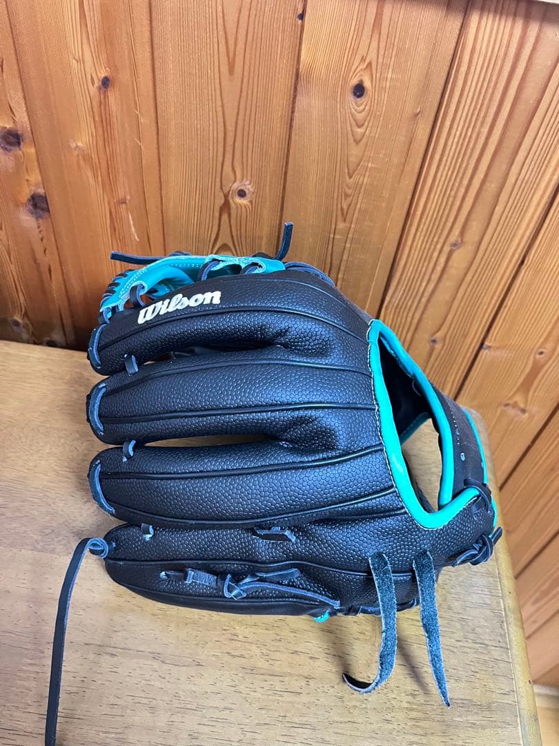 Wilson 軟式グラブ（DO型）ブラック×Mグリーン