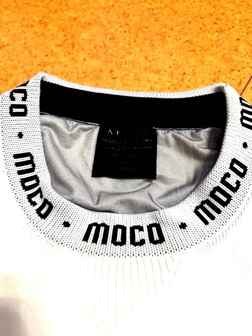 【MOCO】秋冬人気ロゴネーム 蓄熱×防風 長袖ゴルフニットブルゾンセーター50