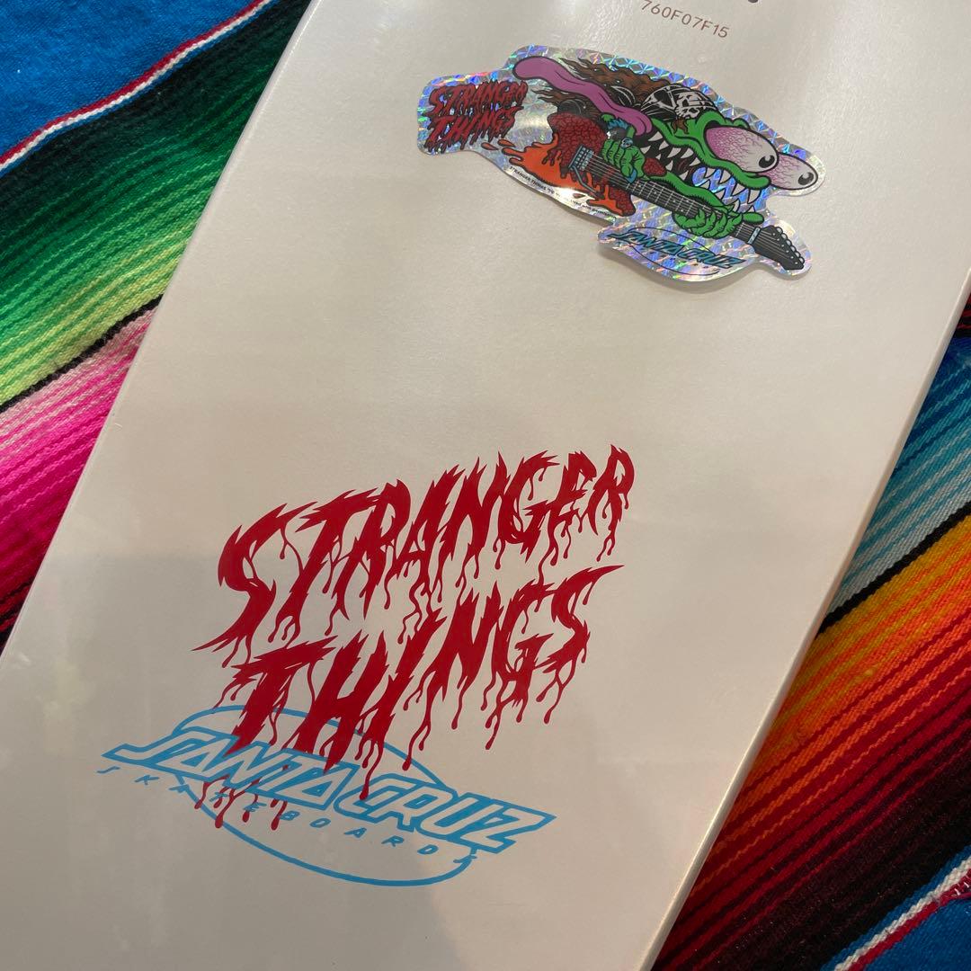 Santa Cruz Stranger Thingsスケボーデッキ10.1インチ
