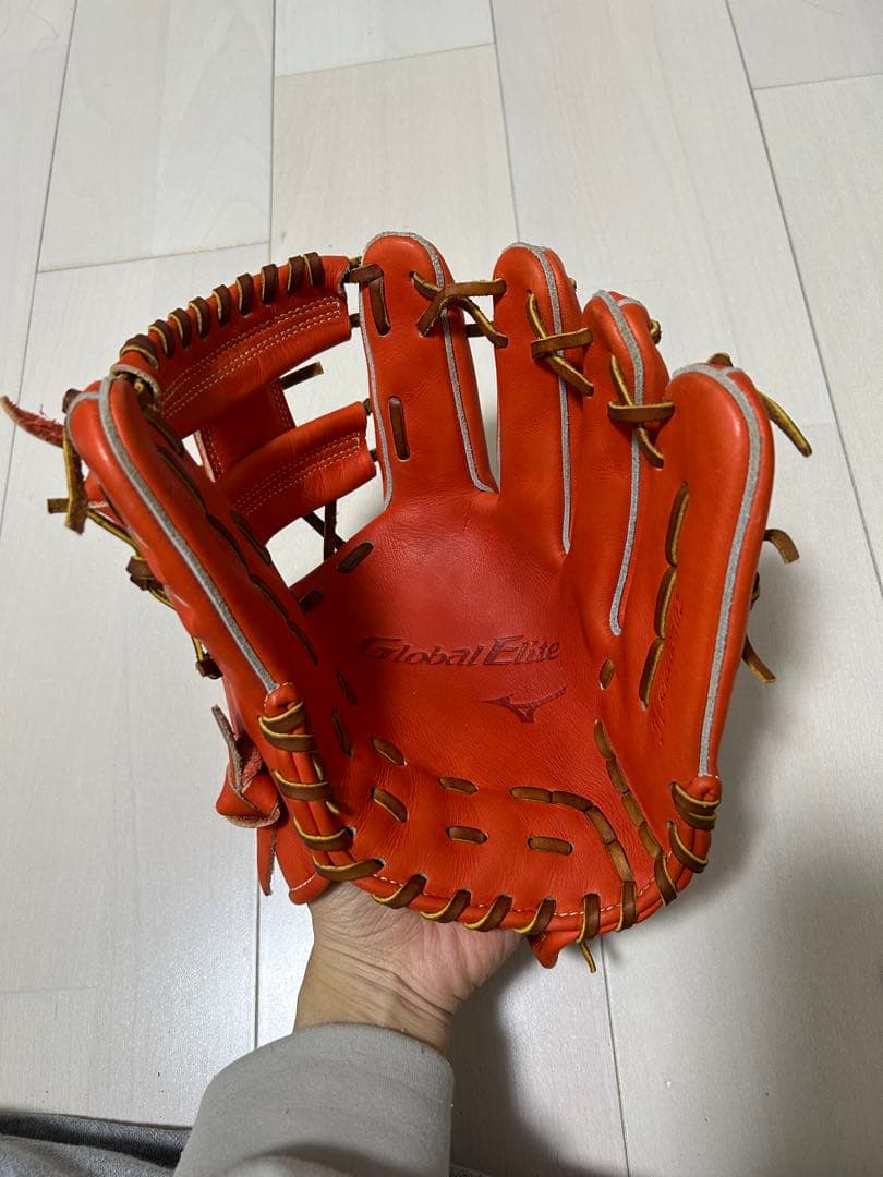 ミズノ　グローバルエリート　軟式グラブ