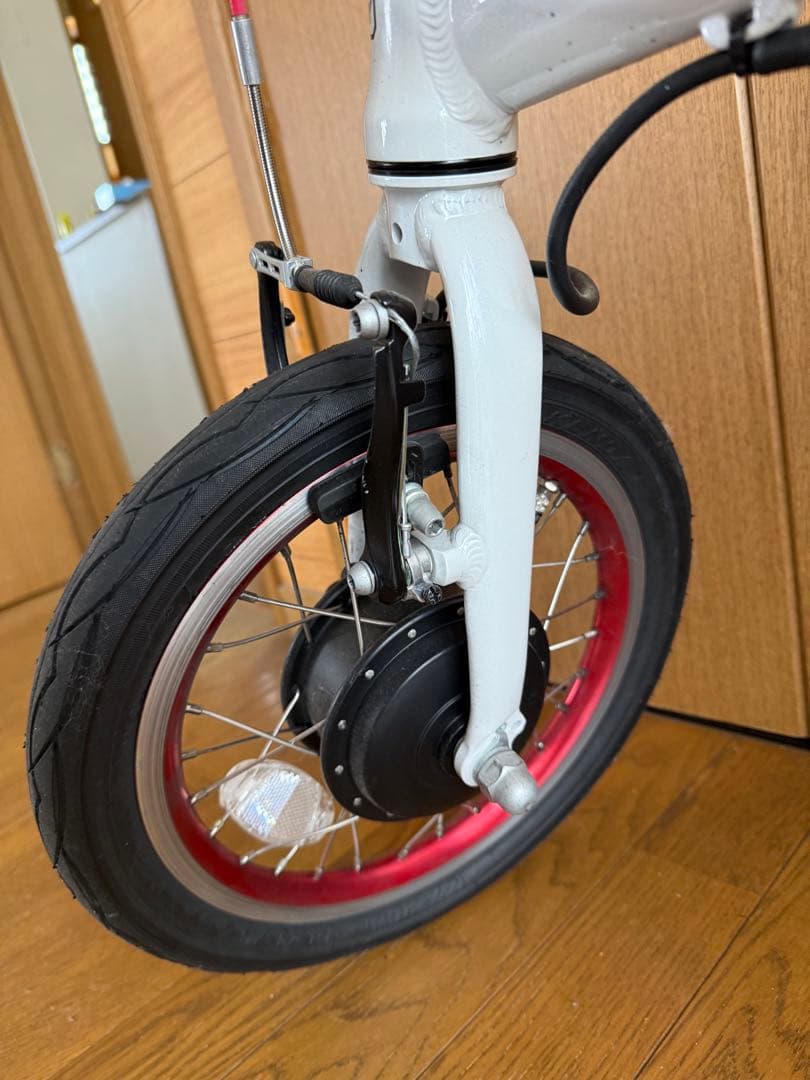 折りたたみ電動アシスト自転車