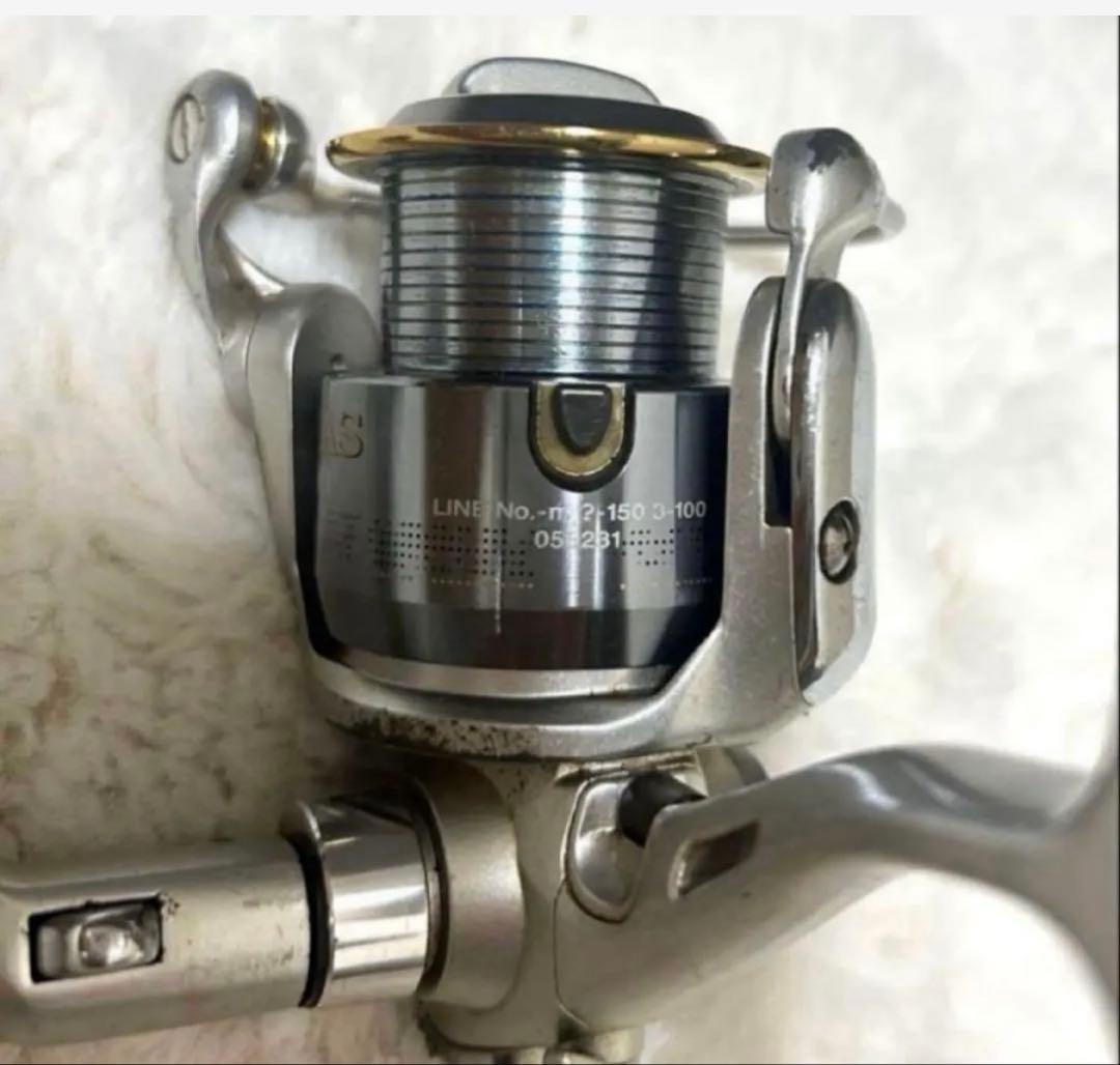 Daiwa ダイワ　Luvias 2000 ABS スピニングリール