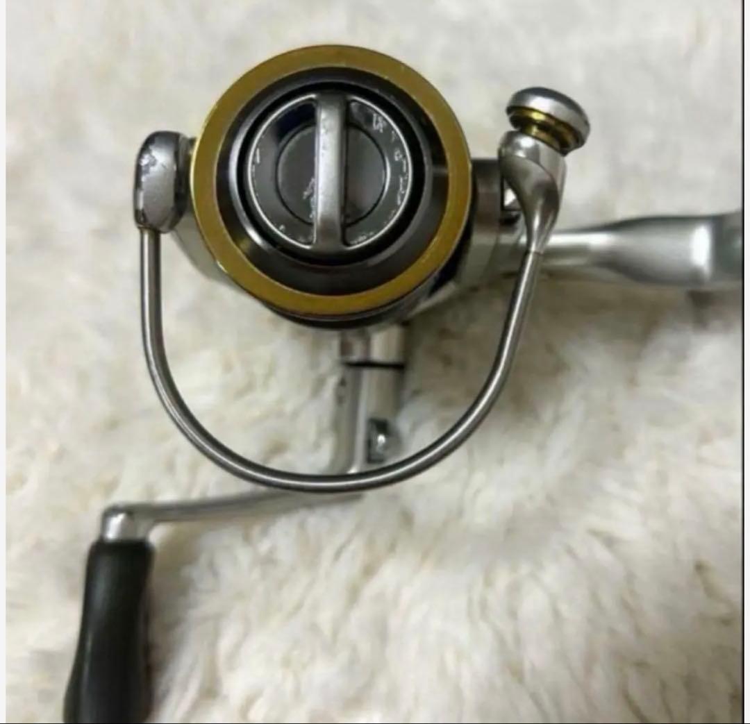 Daiwa ダイワ　Luvias 2000 ABS スピニングリール