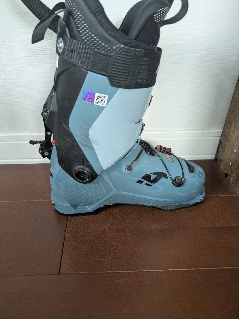 Nordica アンリミテッド 130 25.5　※左のみ