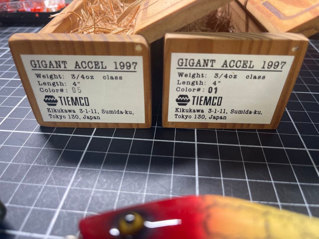 TIEMCO GIGANT ACCEL 1997 ルアー 2色セット