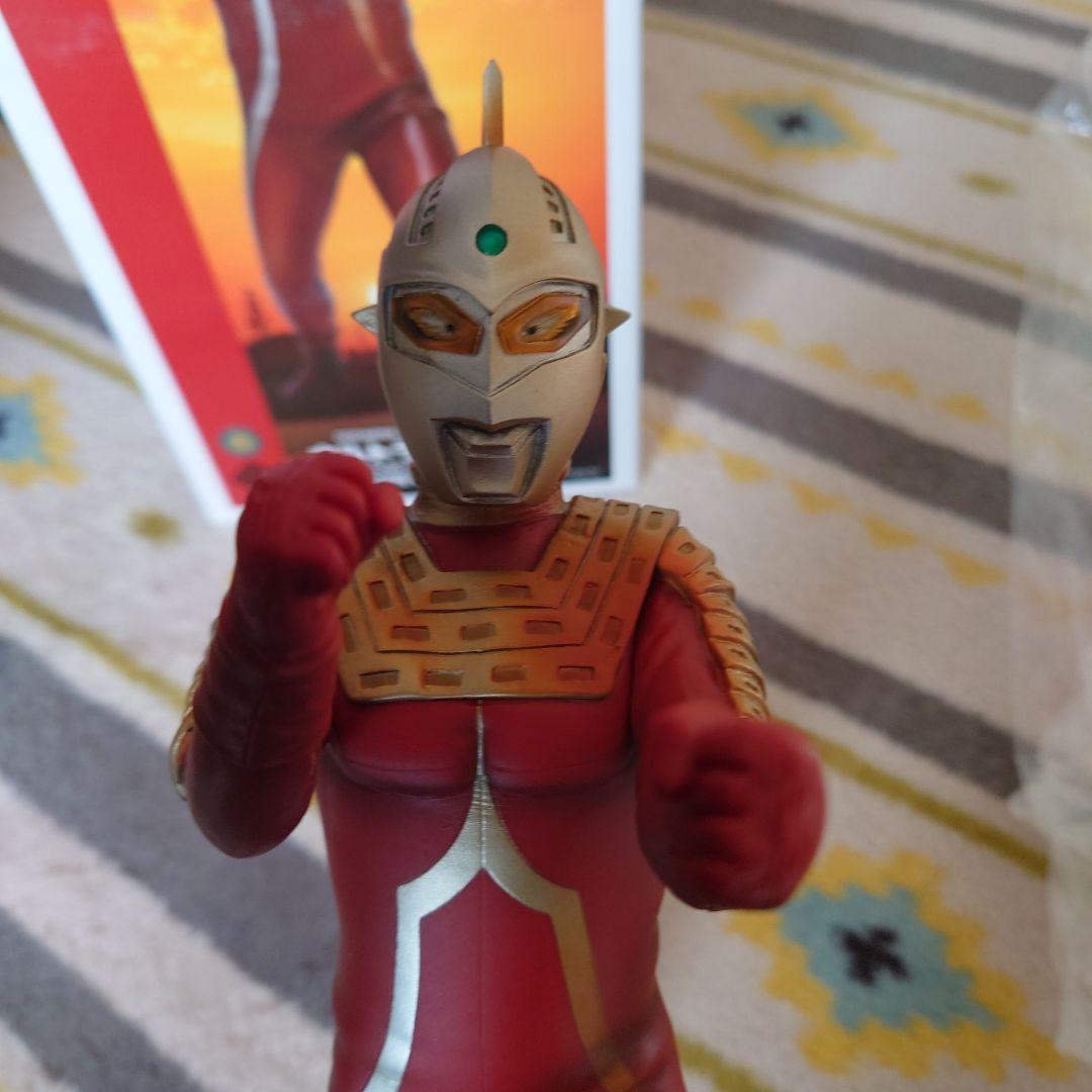 CCP ウルトラセブン 1/6スケール フィギュア