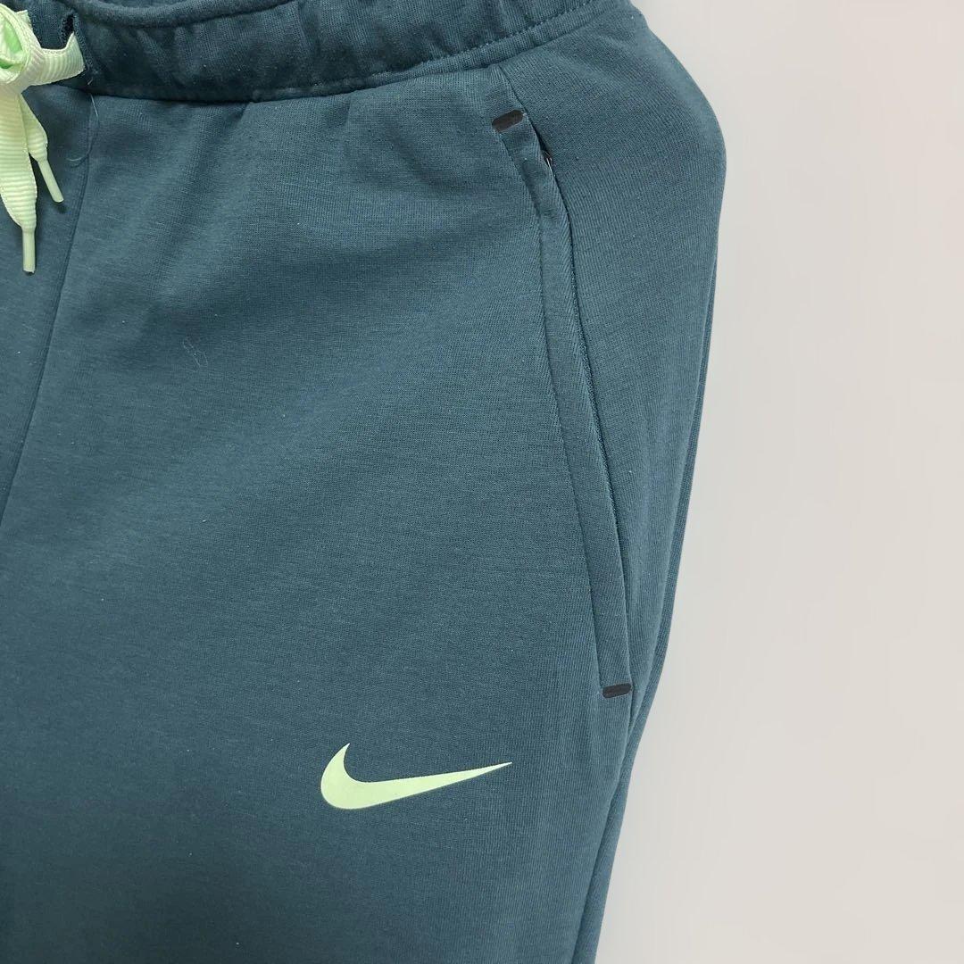 フード ボトムス メンズ　M/S　グリーン NIKE　バラ売り可