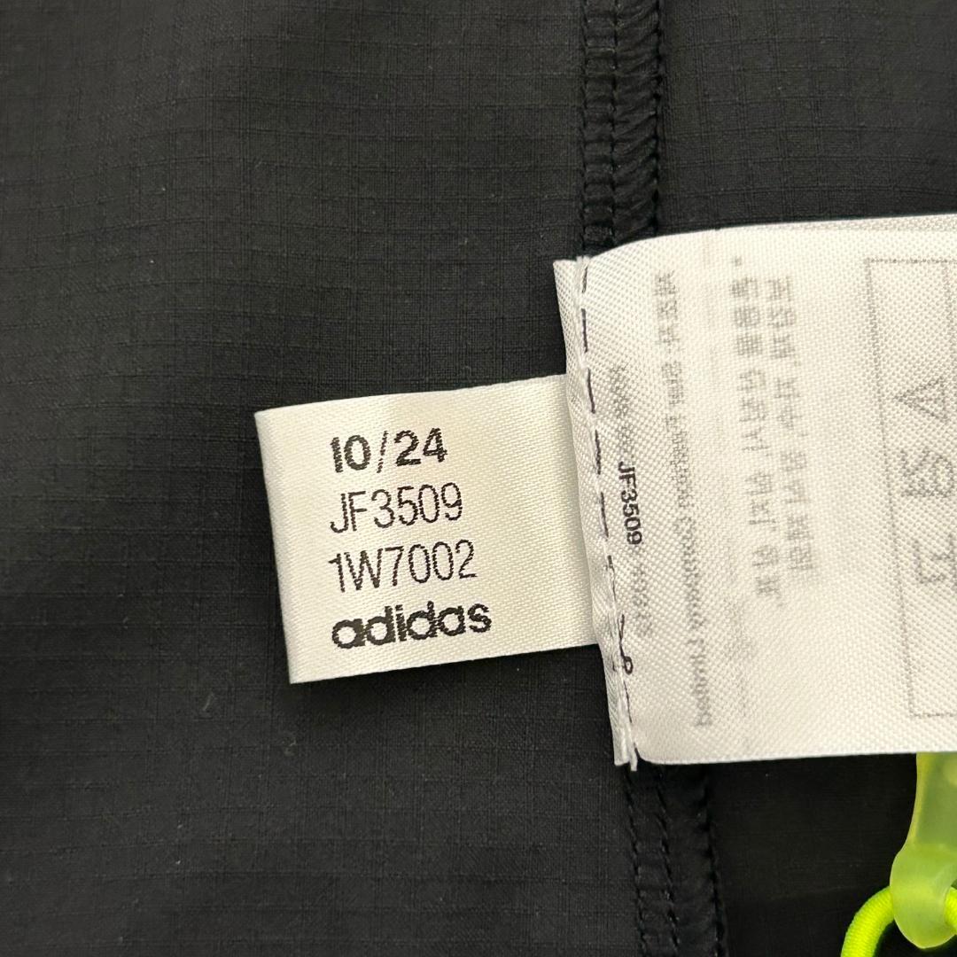 新品タグ付　adidas　アディダス　ナイロンジャケット　ランニング　2XL