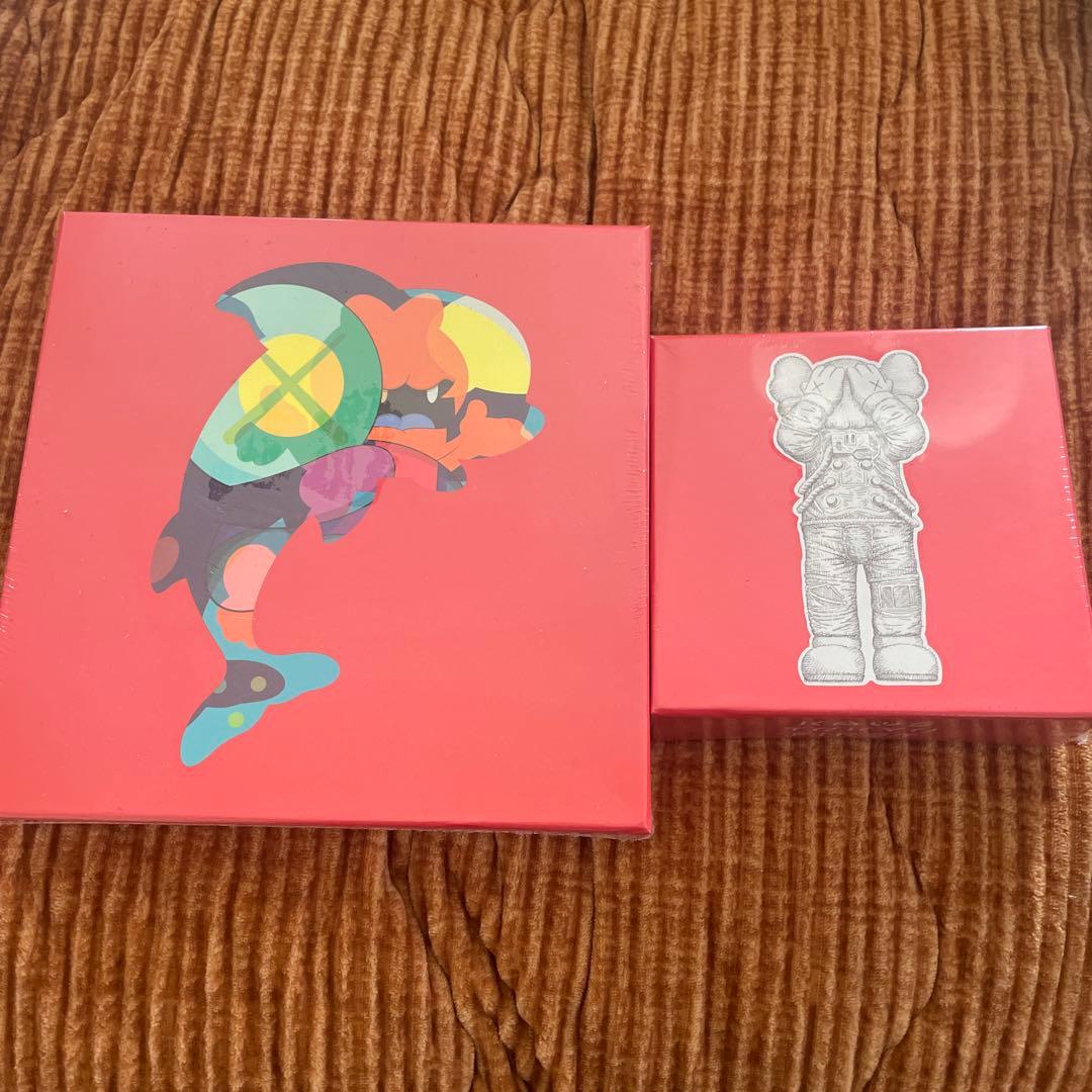 KAWS TOKYO FIRST　ジグソーパズル２セット
