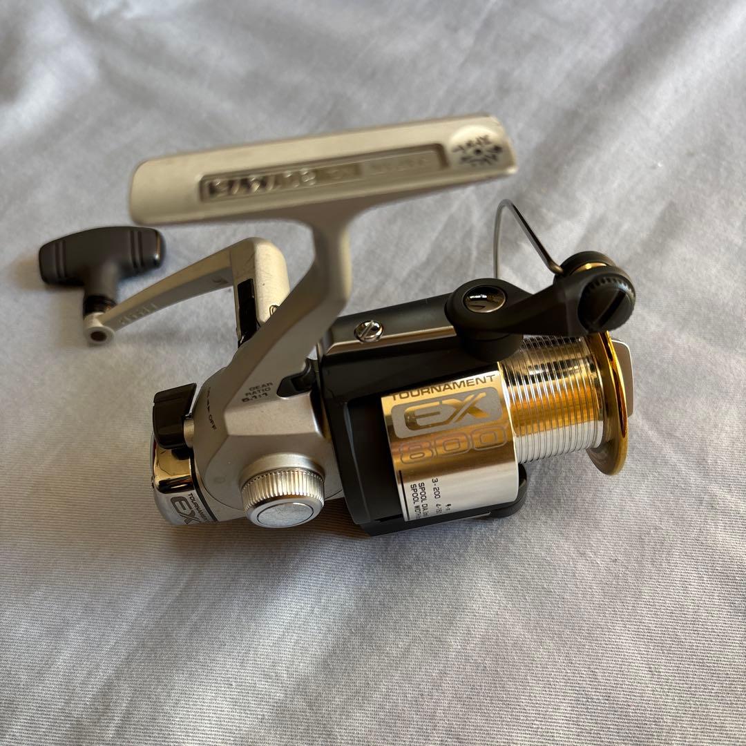 中古！Daiwa オールドスピニングリール　トーナメントEX800 収納袋付