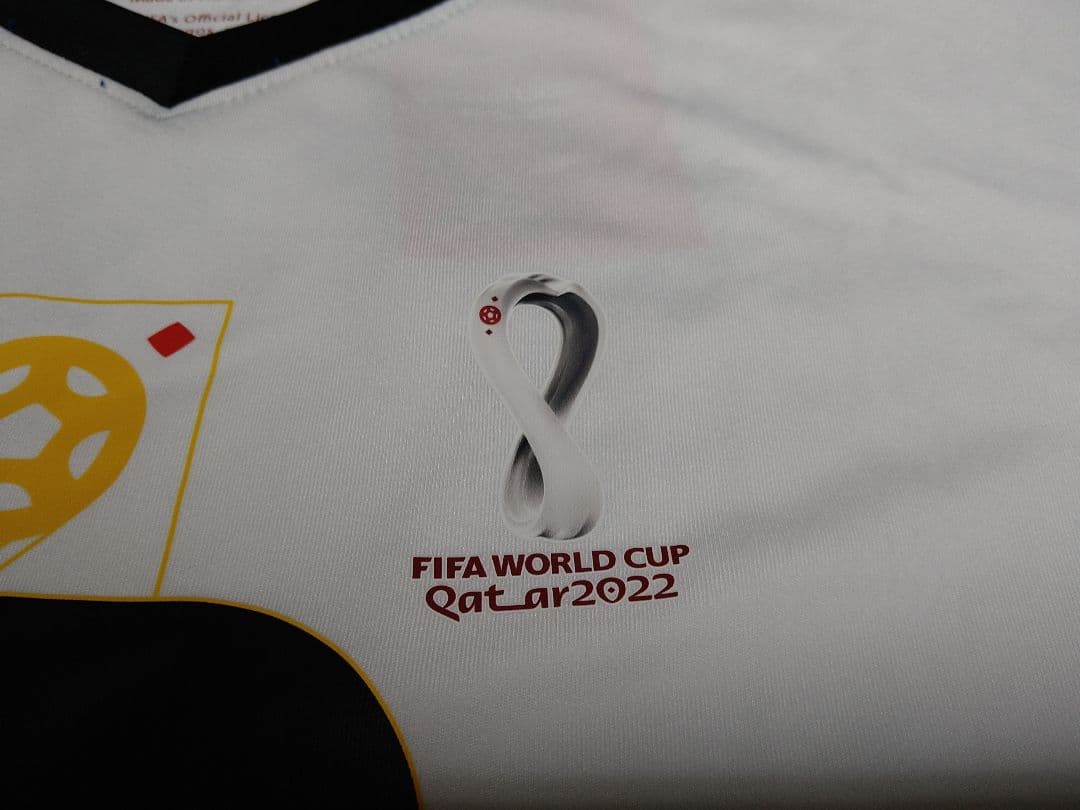 【新品】2022年 サッカー FIFAワールドカップ ドイツ代表ポロシャツM